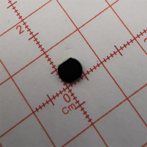 Ultra-Micro Embedded On-Metal Tag